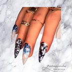 Arctic Noir Ilusion Press to Impress