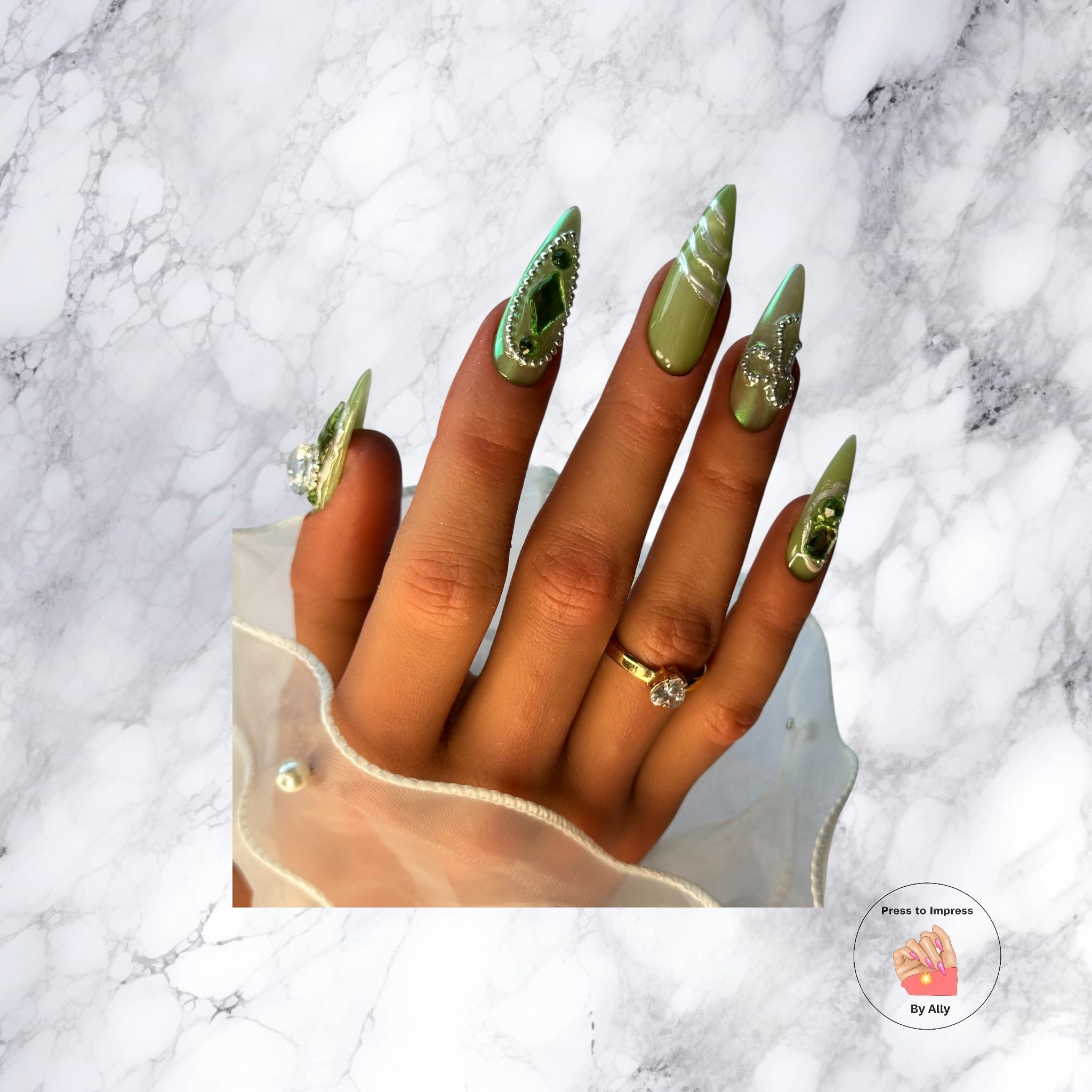 Luxury statement press-on nails with bold design