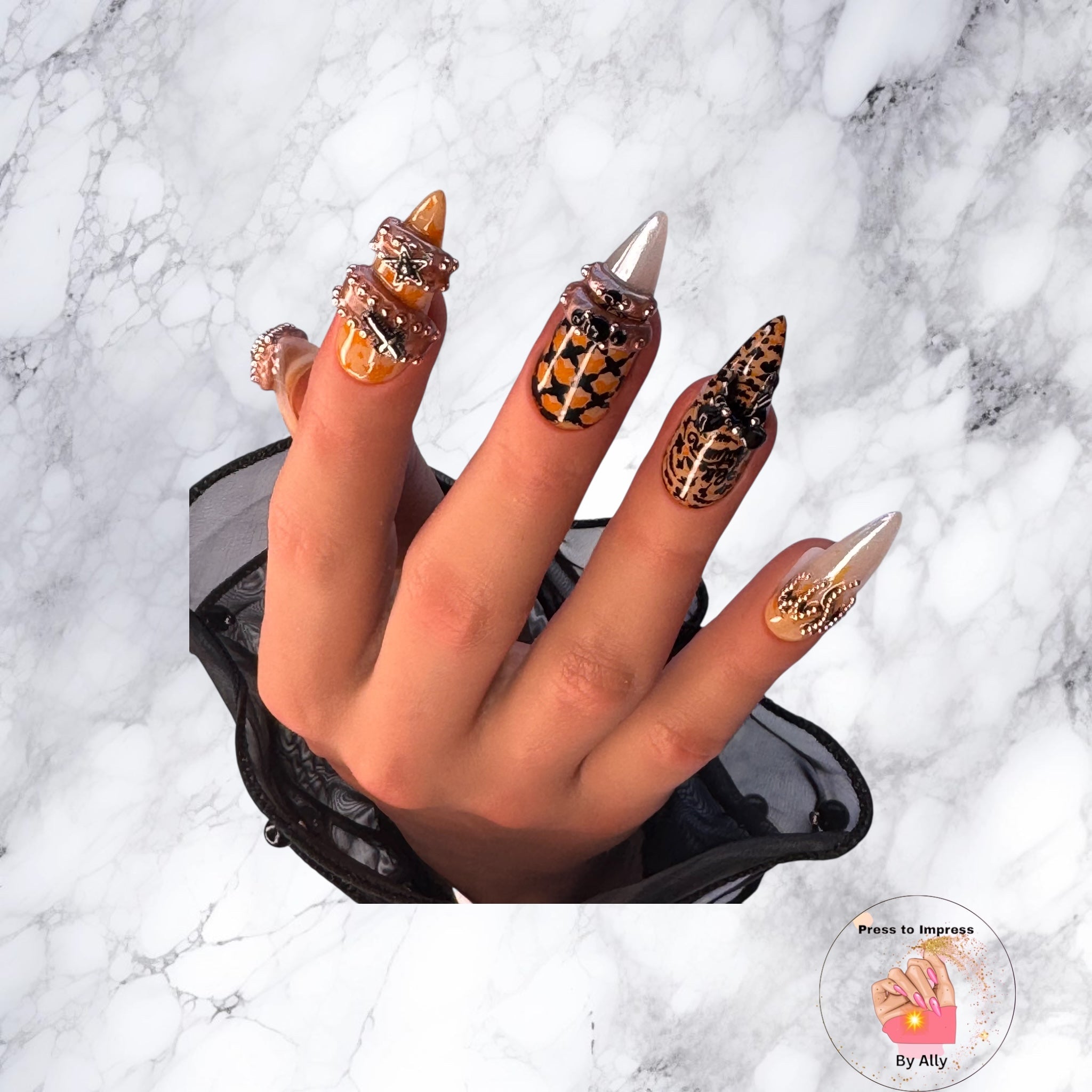 🔥Luxury statement press-on nails with bold design