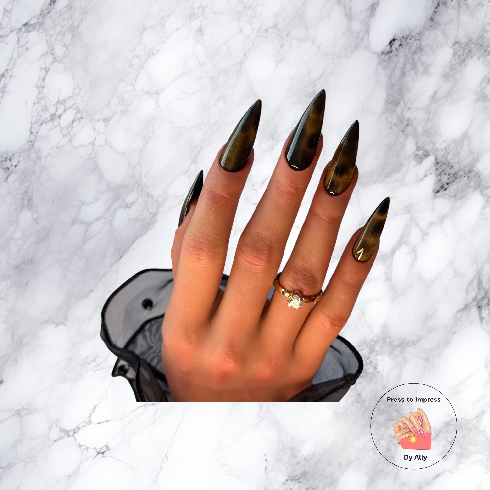 Luxury autumn press-on nails in rich seasonal tones